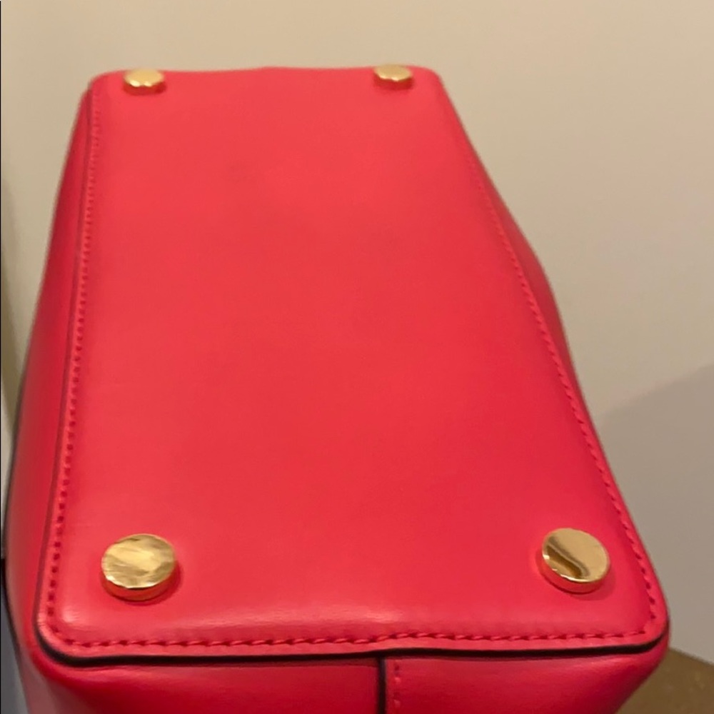 SOLD Michael Kors Blakely Bucket Bag HOT PINK - Picture 10 of 15